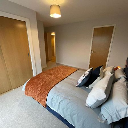 Stunning 2-Bed Apartment In Bristol With Parking Dış mekan fotoğraf